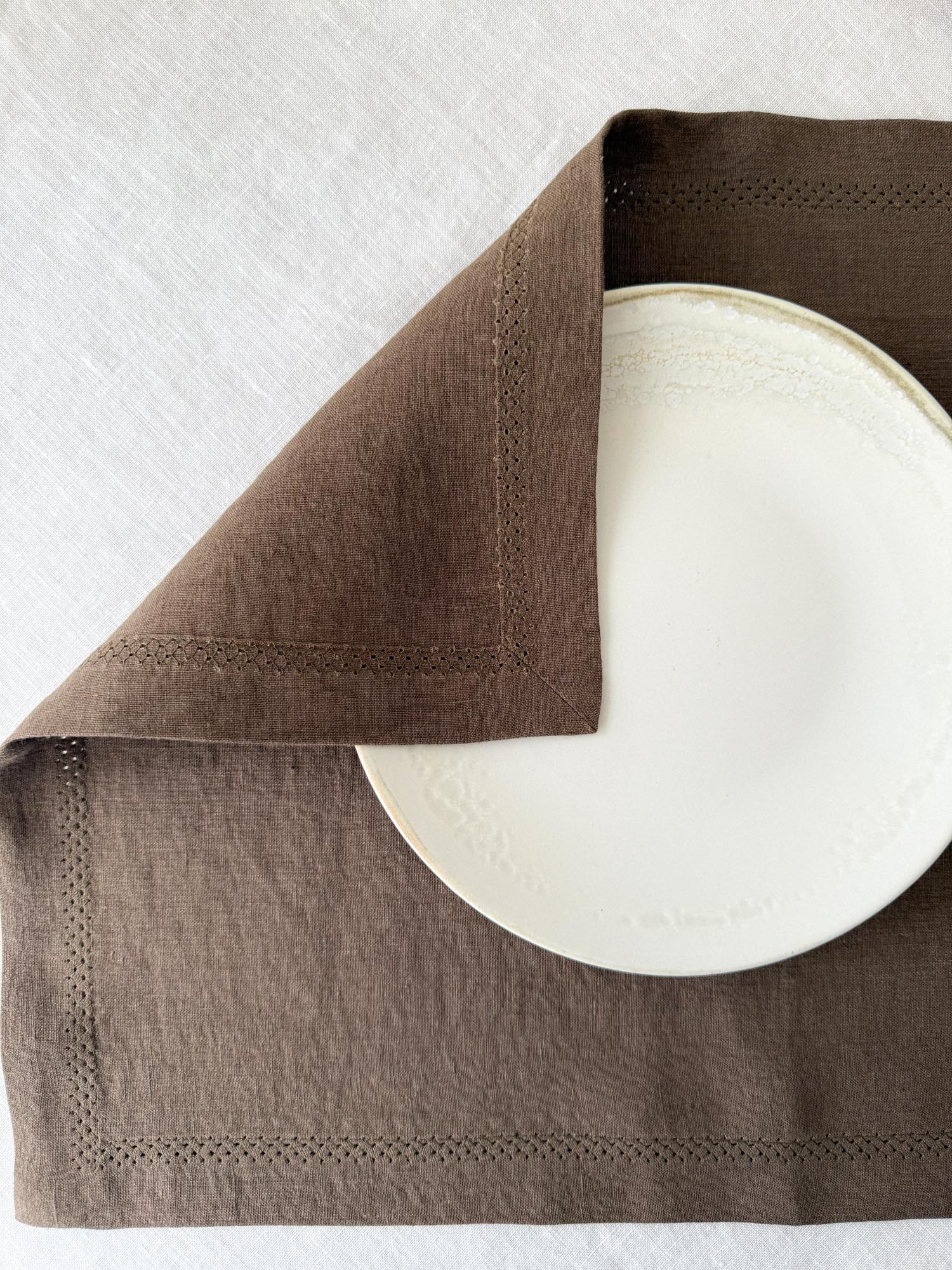 Bruin Linnen Placemat met Open Zoomsteek