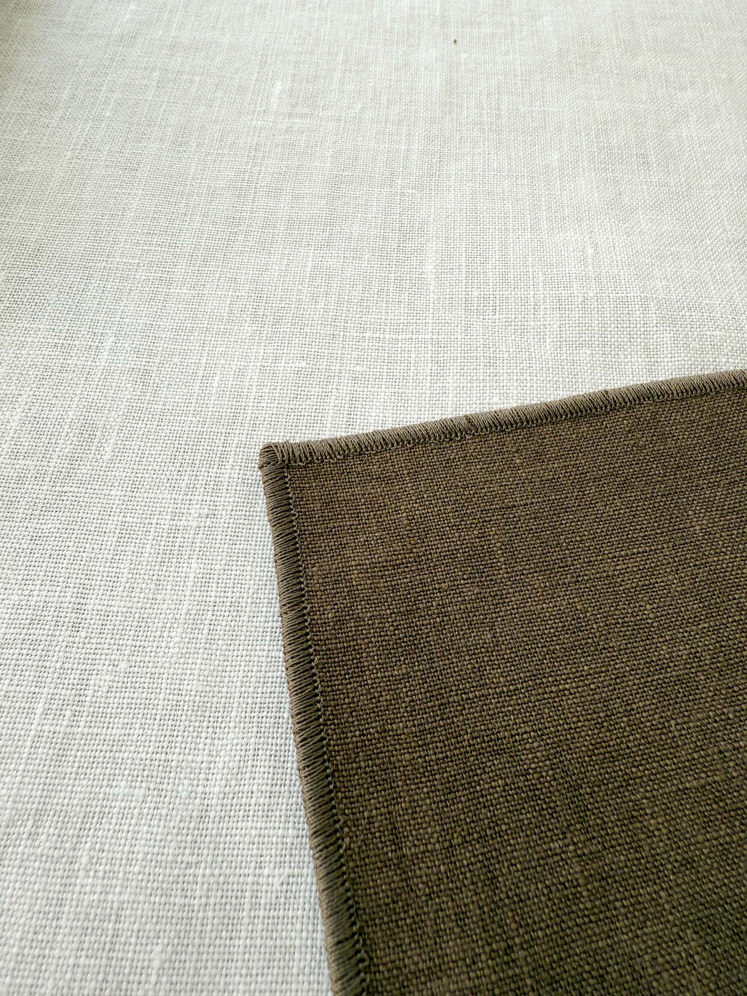 Bruine Linnen Onderzetters met Bies - set van 4