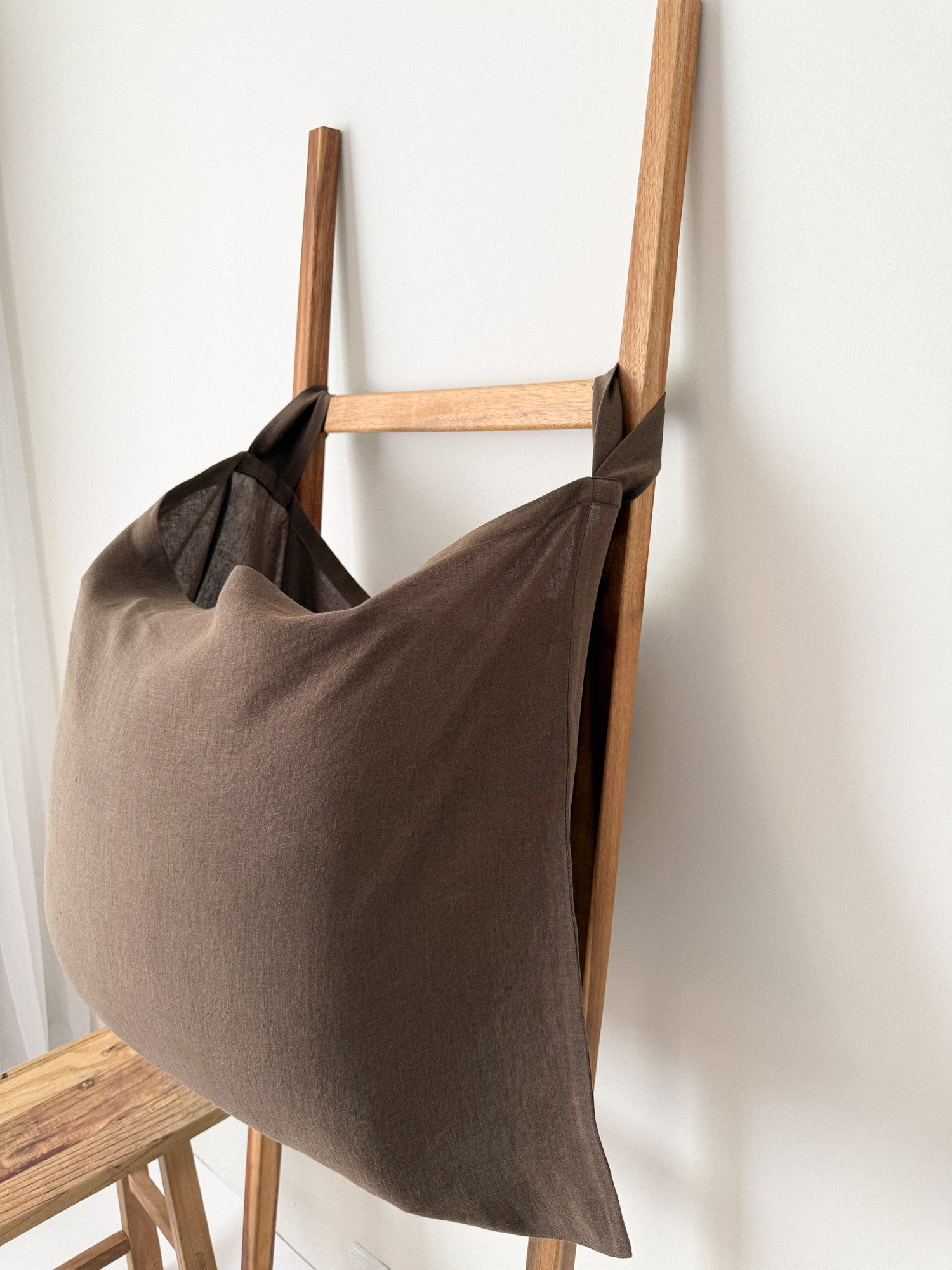 Bruin Linnen Waszak met Haken